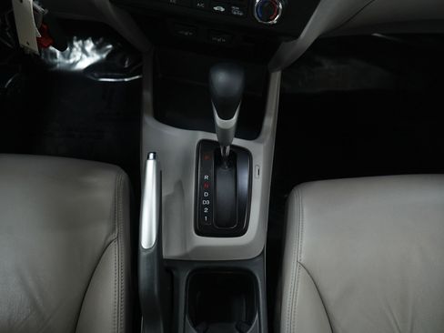 Used 2012 Honda Civic EX-L image 16