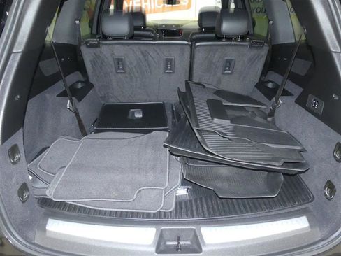 Used 2024 Cadillac XT6 Luxury w/ LPO, Floor Liner Package AWD/4WD image 35