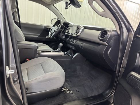 Used 2022 Toyota Tacoma SR5 image 24