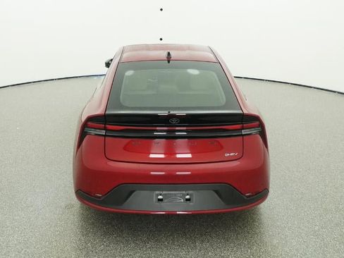 New 2026 Toyota Prius LE image 7