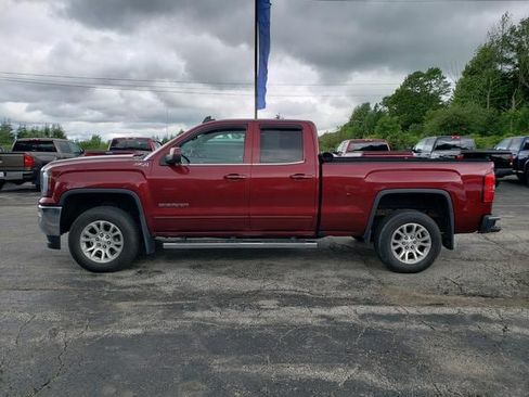 Used 2017 GMC Sierra 1500 SLE w/ SLE Value Package AWD/4WD image 4