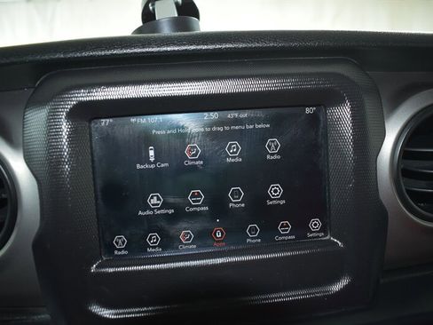 Used 2018 Jeep Wrangler Unlimited Sport S image 15