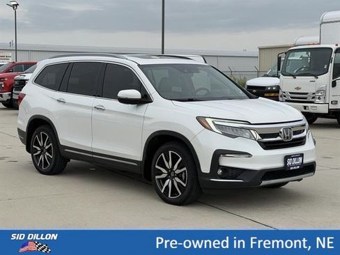 Used 2020 Honda Pilot Touring image 2