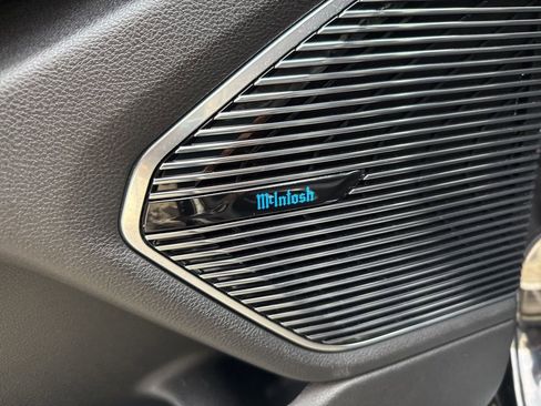 Used 2021 Jeep Grand Cherokee L Overland w/ Luxury Tech Group IV image 19