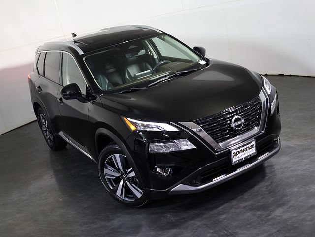 Used 2023 Nissan Rogue SL AWD/4WD image 7