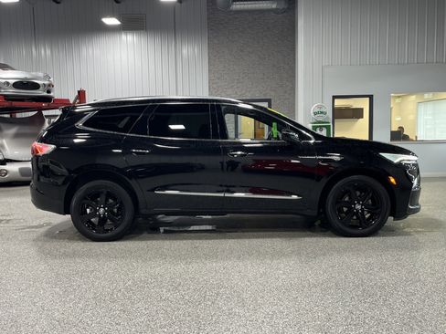 Certified 2023 Buick Enclave Essence w/ Experience Buick Package AWD/4WD image 6
