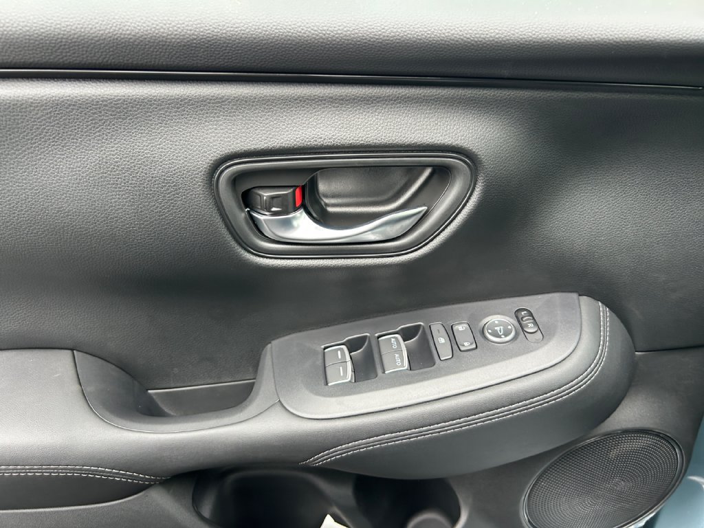 New 2027 Honda HR-V EX-L image 16