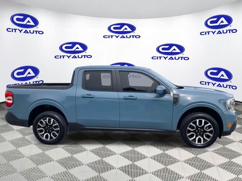 Used 2022 Ford Maverick Lariat w/ Lariat Luxury Package FWD image 2