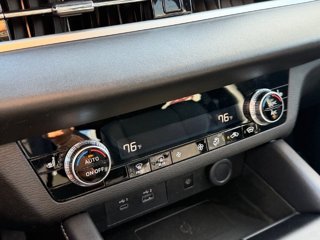Used 2024 Mitsubishi Outlander Ralliart AWD/4WD image 27
