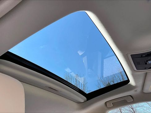 Used 2021 Lexus RX 350 w/ Premium Package image 14