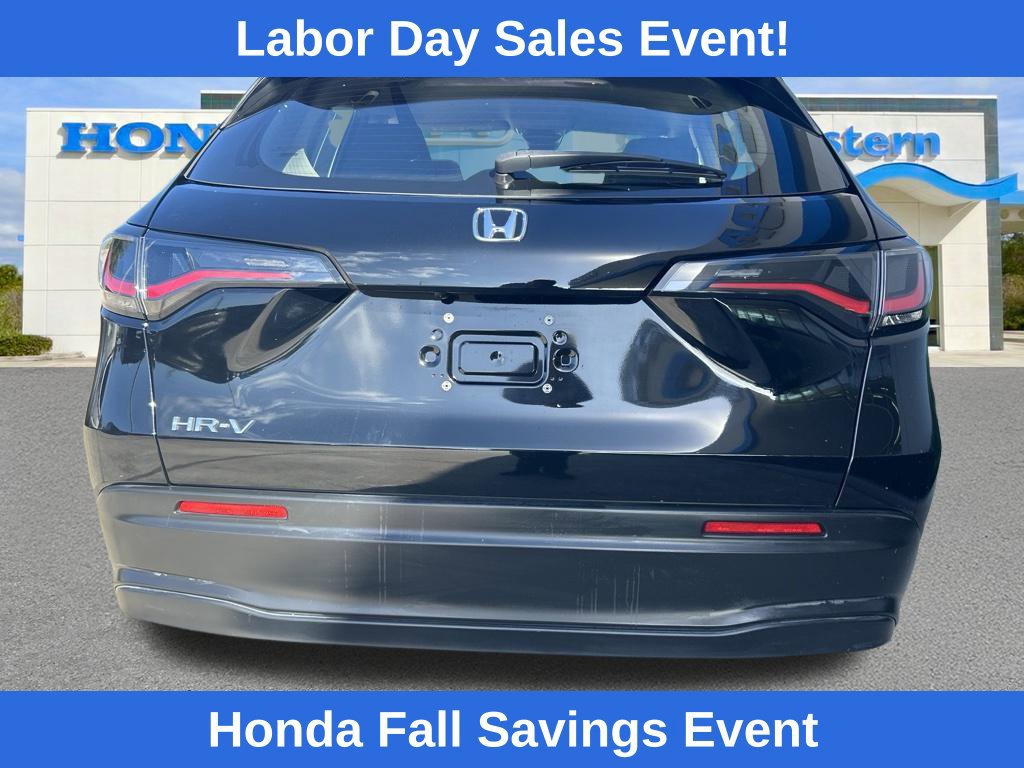 Used 2023 Honda HR-V LX image 8