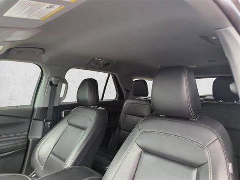 Certified 2022 Ford Explorer XLT w/ Equipment Group 202A RWD image 15