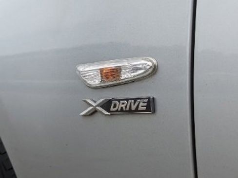 Used 2009 BMW 328i xDrive Sedan image 6