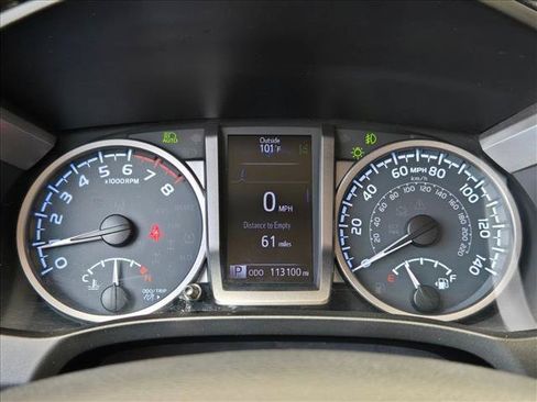 Used 2018 Toyota Tacoma SR5 RWD image 12