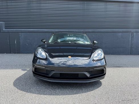 Used 2018 Porsche 718 Cayman RWD image 13