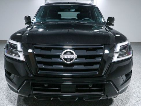Used 2023 Nissan Armada SL w/ Midnight Edition Package AWD/4WD image 4