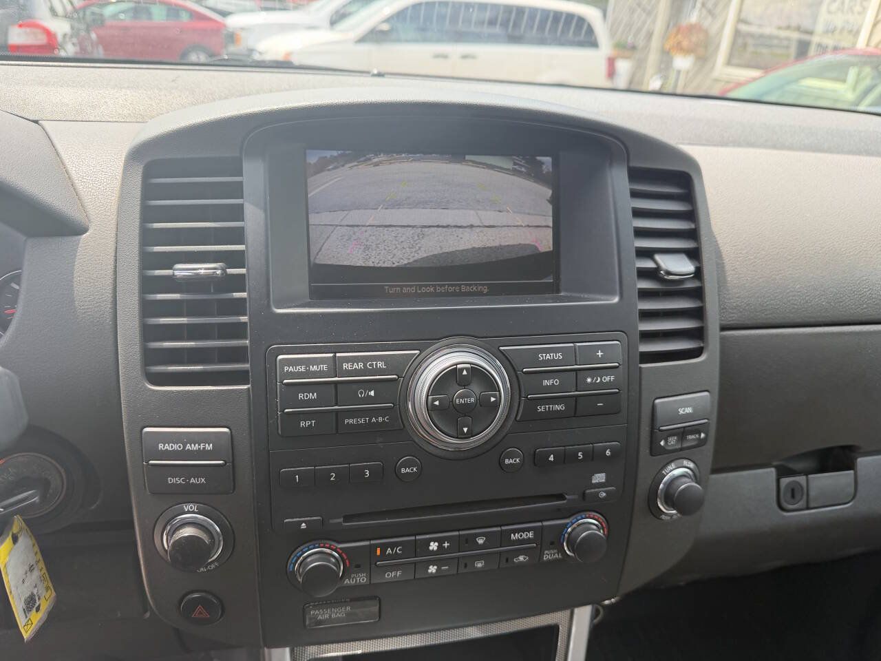 Used 2008 Nissan Pathfinder SE AWD/4WD image 22