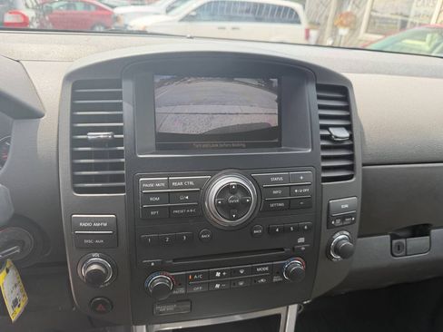 Used 2008 Nissan Pathfinder SE AWD/4WD image 22