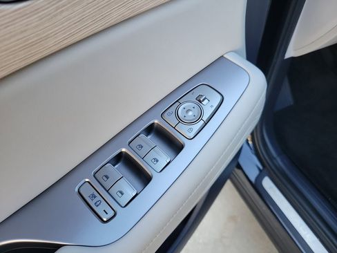 Used 2024 Hyundai Palisade Limited image 22