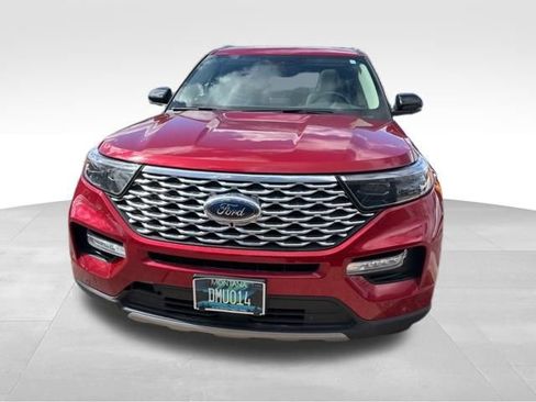 Used 2023 Ford Explorer Platinum w/ Premium Technology Package image 11