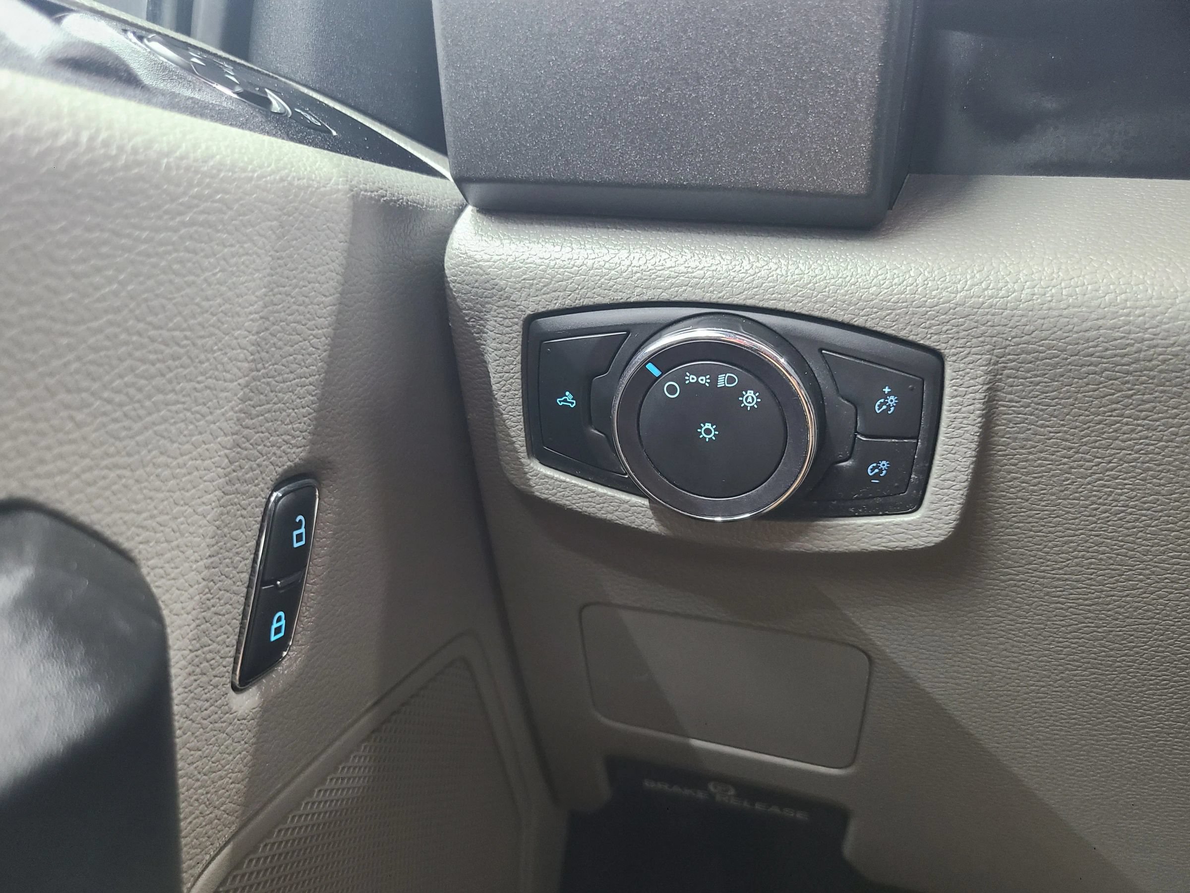 Used 2020 Ford F250 XL w/ Power Equipment Group AWD/4WD image 26