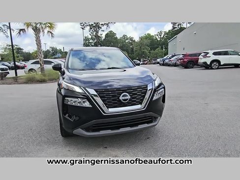 Used 2023 Nissan Rogue SV FWD image 20