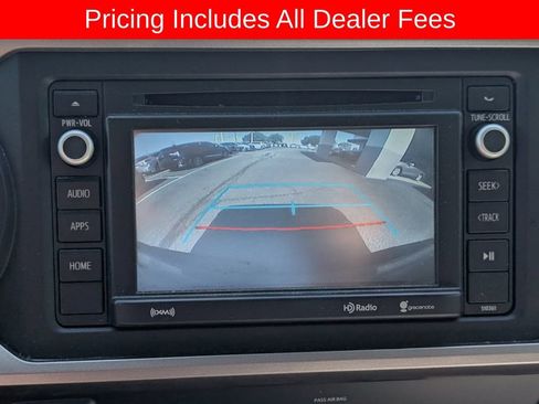 Used 2019 Toyota Tacoma SR5 AWD/4WD image 10