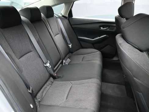 Used 2025 Honda Accord SE image 31
