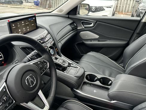 Used 2025 Acura RDX SH-AWD w/ Advance Package image 8