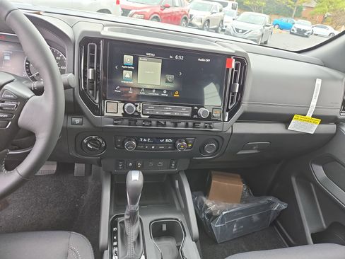 New 2026 Nissan Frontier SV w/ SV Convenience Package image 23