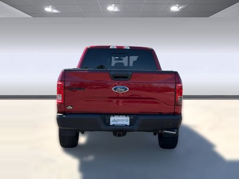 Used 2015 Ford F150 XLT w/ Equipment Group 302A Luxury AWD/4WD image 10
