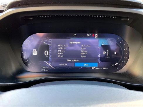 Certified 2026 Volvo XC40 B5 Plus w/ Protection Package Premier image 12