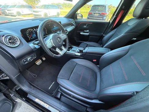 Used 2023 Mercedes-Benz GLB 35 AMG 4MATIC image 10