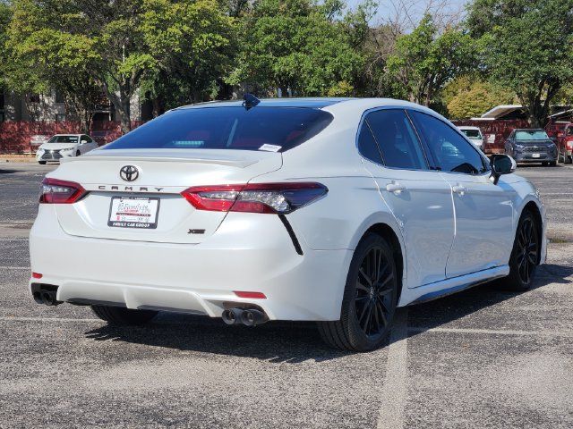 Used 2024 Toyota Camry XSE FWD image 4