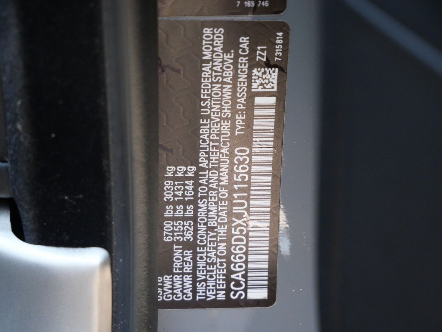Certified 2018 Rolls-Royce Dawn RWD image 37