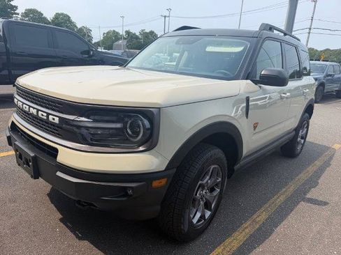 Certified 2024 Ford Bronco Sport Badlands w/ Premium Package AWD/4WD image 3