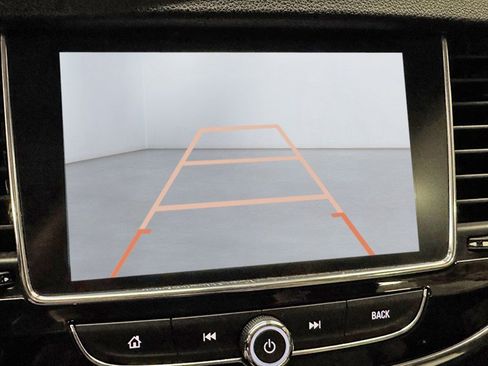 Used 2020 Buick Encore Preferred w/ Safety Package AWD/4WD image 17