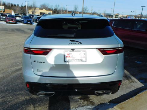 Used 2021 Jaguar F-PACE S image 4