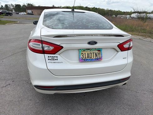 Used 2014 Ford Fusion SE image 8