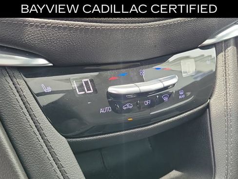 Certified 2022 Cadillac XT5 Premium Luxury AWD/4WD image 39