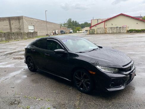 Used 2017 Honda Civic Sport Touring image 7