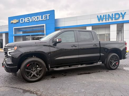New 2026 Chevrolet Silverado 1500 RST w/ Redline Edition AWD/4WD image 8