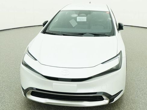 New 2026 Toyota Prius Plug-In Hybrid FWD image 15