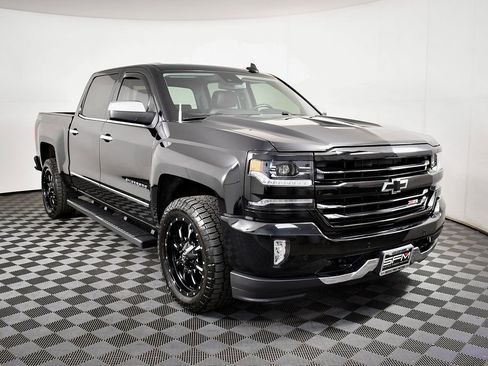 Used 2017 Chevrolet Silverado 1500 LTZ Z71 w/ LTZ Plus Package image 5