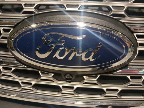 Used 2020 Ford Explorer Limited AWD/4WD image 14