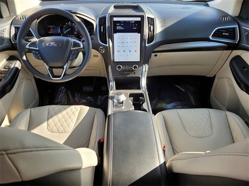 Used 2024 Ford Edge Titanium w/ Equipment Group 301A image 16