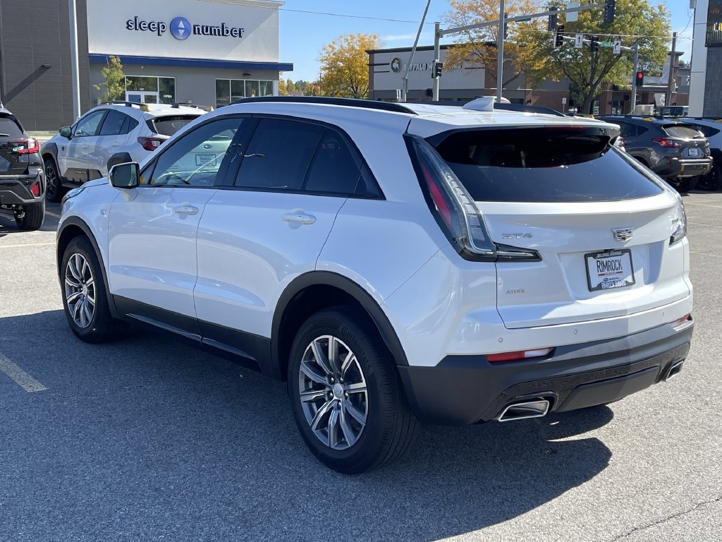 Used 2022 Cadillac XT4 Sport AWD/4WD image 5