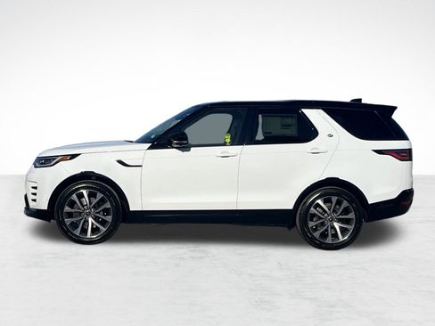 New 2025 Land Rover Discovery Metropolitan Edition image 2