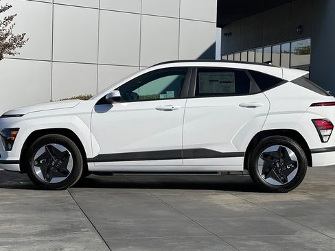 New 2025 Hyundai Kona SEL image 7