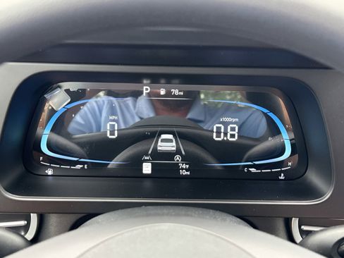 New 2026 Hyundai Elantra SE FWD image 18